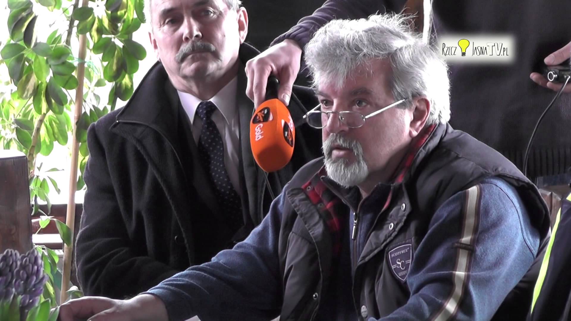 GORĄCY TEMAT: KONFLIKT W PIŁAWKACH