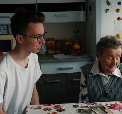 HISTORIA ZAGINIONYCH ŚWIATÓW: ROZMOWA Z PANIĄ MARIĄ